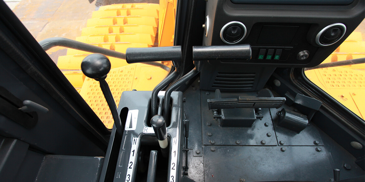 Máy Ủi LiuGong B320C - Sức Mạnh Vượt Trội Cho Công Trình Quy Mô Lớn